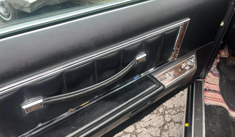 
								1977 LINCOLN MARK 5 full									