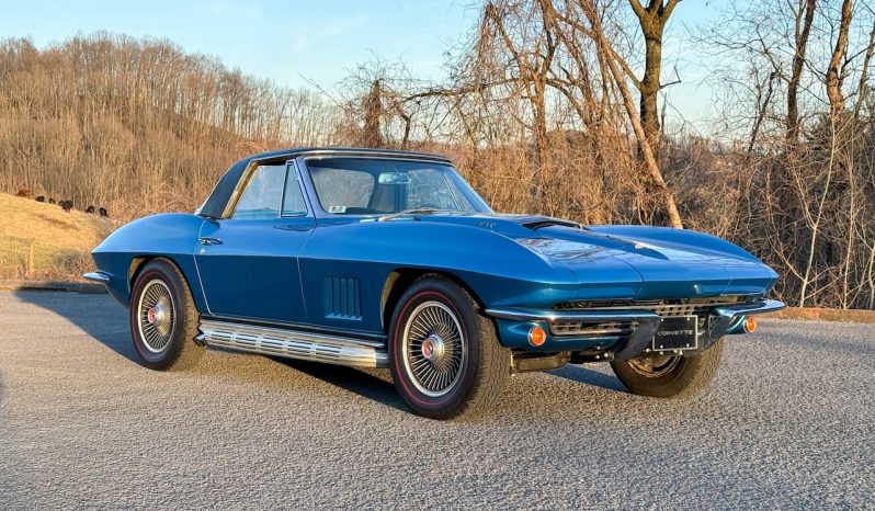 
								1967 Chevrolet Corvette Convertible full									