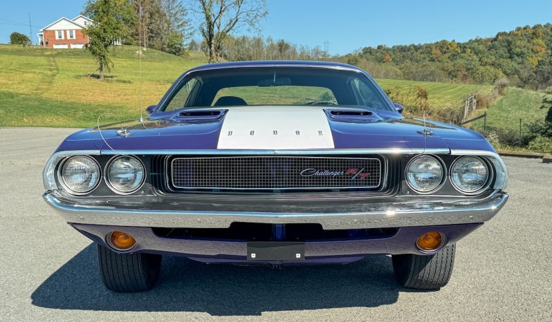 
								1970 Dodge Challenger R/T full									