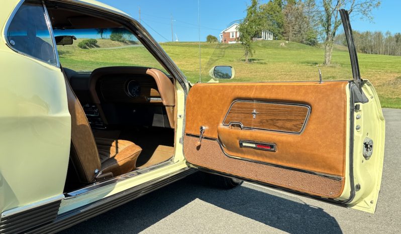 
								1970 Ford Mustang Mach One Cobra Jet full									