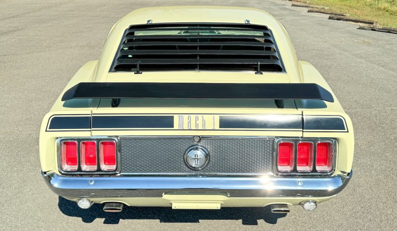 
								1970 Ford Mustang Mach One Cobra Jet full									